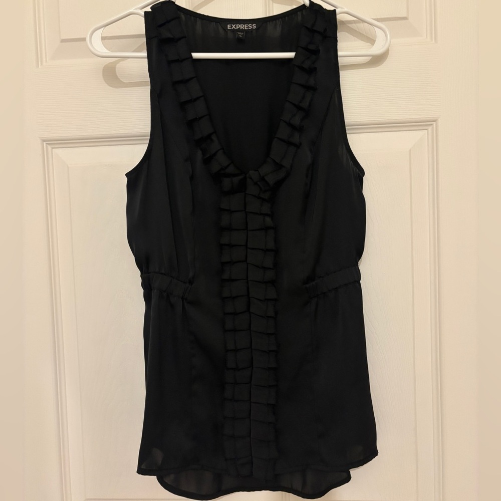 🖤 Express Black Sleeveless Top 🖤